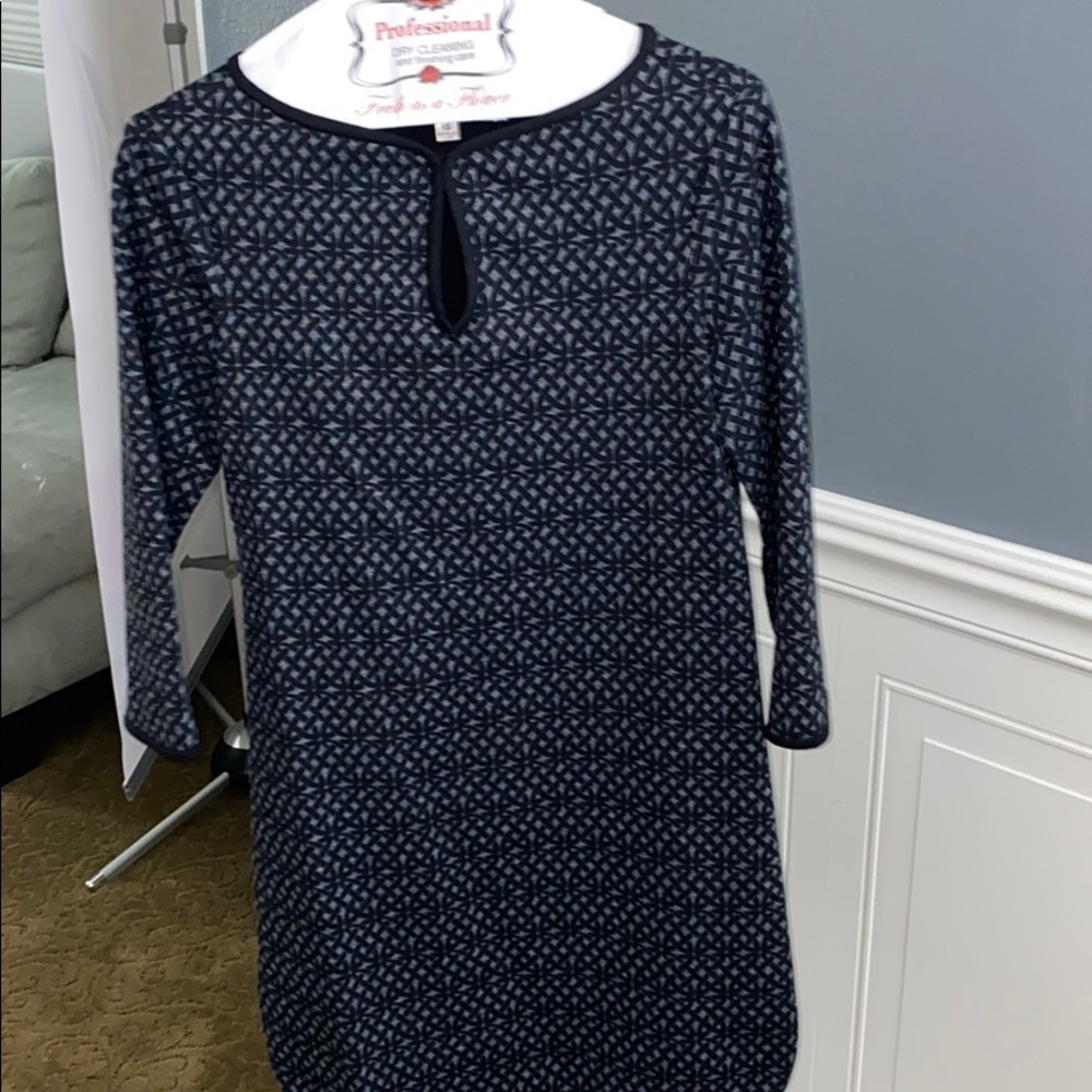 Straight dress